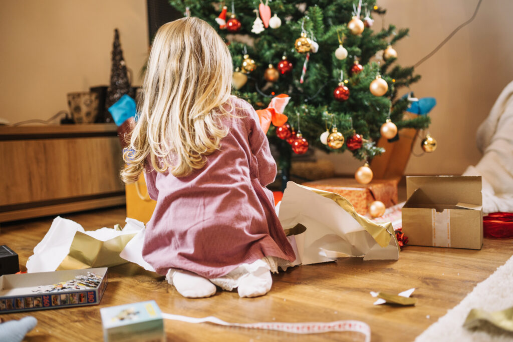 Geschenkeschlacht am Tannenbaum