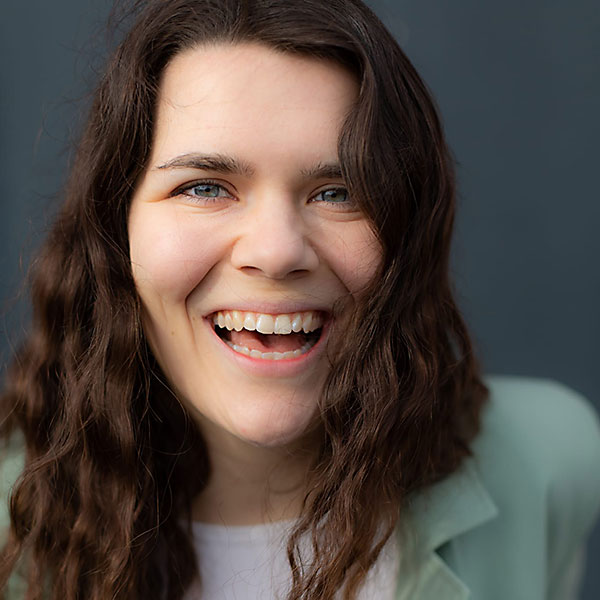 Janina Kronauge ist Schauspielerin beim Kindertheater Zauberflöckchen